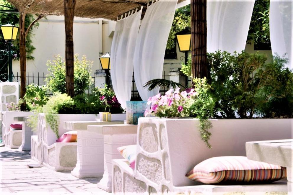 Sirena Beach Gouvia Luaran gambar