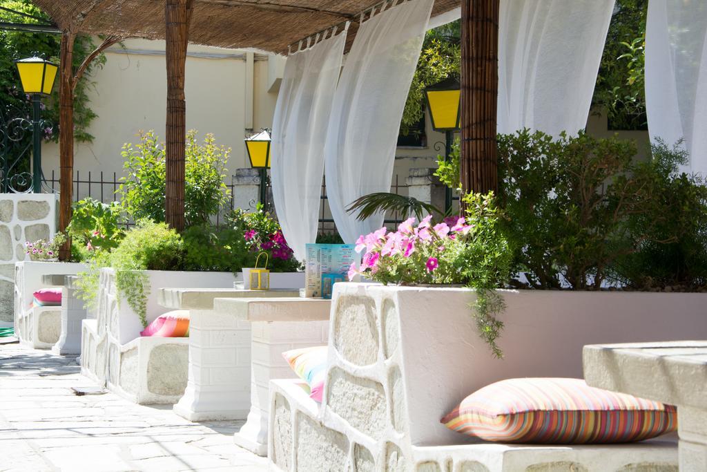 Sirena Beach Gouvia Luaran gambar