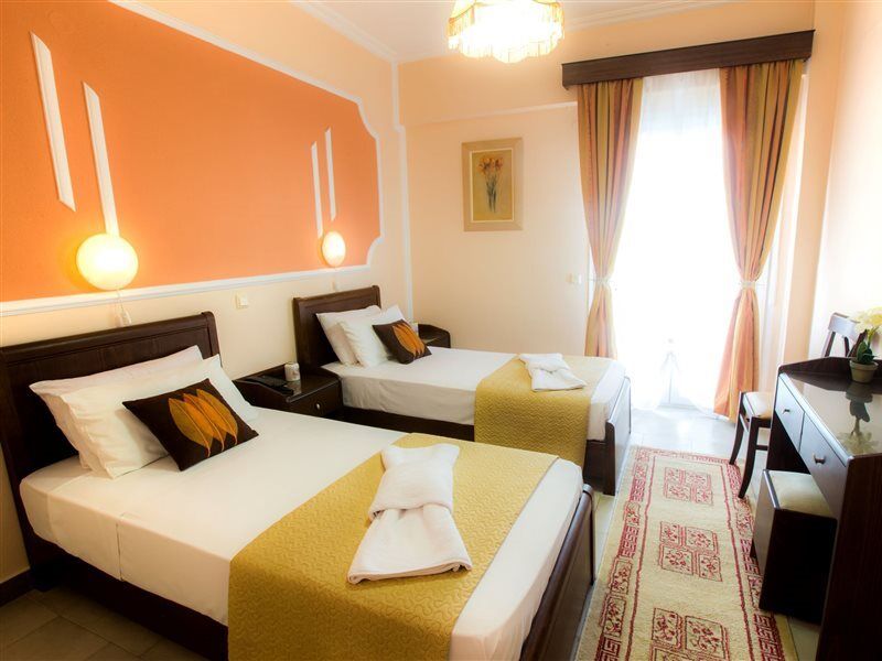 Sirena Beach Gouvia Luaran gambar